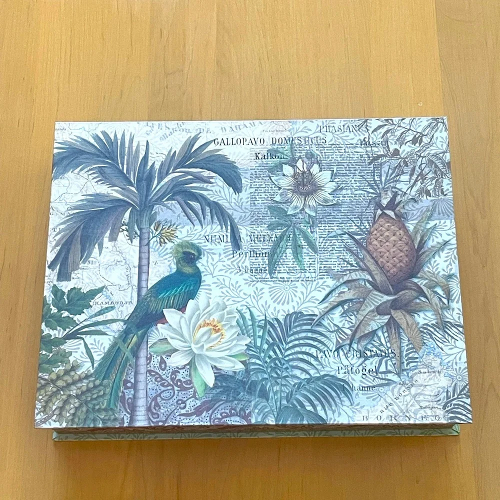 PUNCH STUDIO - Beautiful Tropical Themed Decorative Box